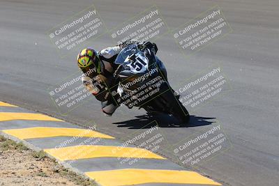 media/Oct-09-2022-SoCal Trackdays (Sun) [[95640aeeb6]]/Bowl (1015am)/